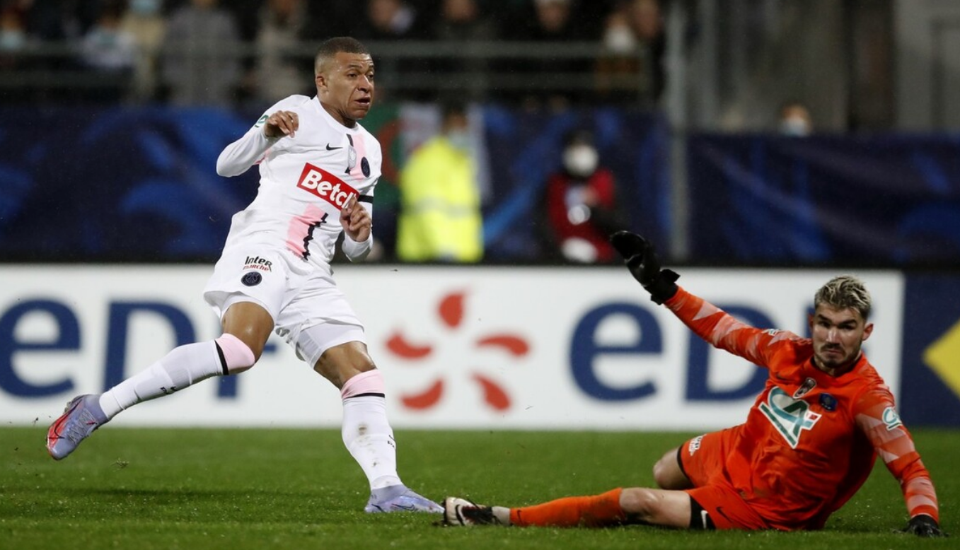 风云突变山东泰山清晨单刀错失;法国杯版图或变;更衣室稳定;训练强度明显提升(风云突变的意思)-九游娱乐平台