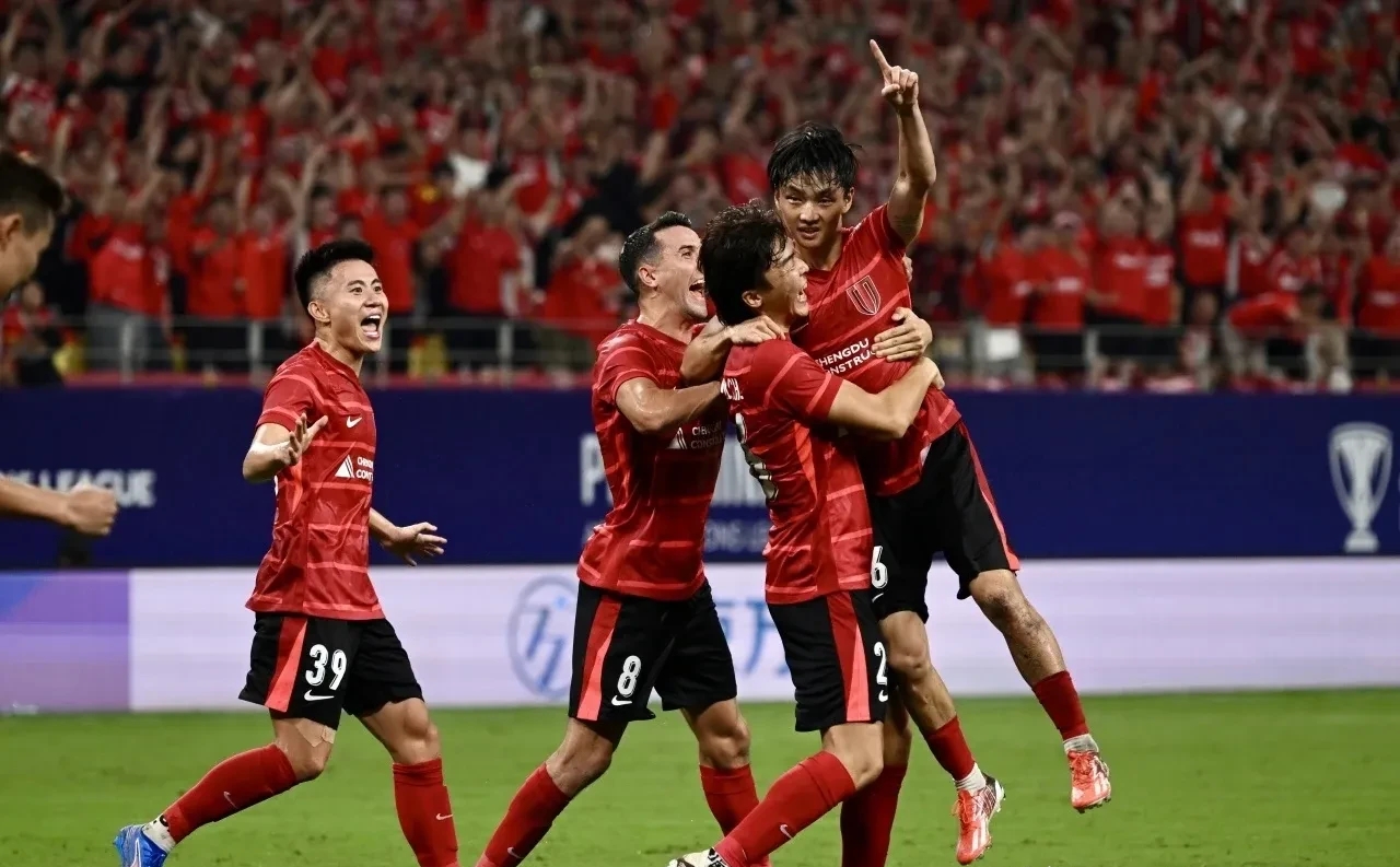 国际比赛日成都蓉城备战德甲，复出首秀细节曝光，赛场秩序良好，训练强度明显提升的简单介绍-九游体育